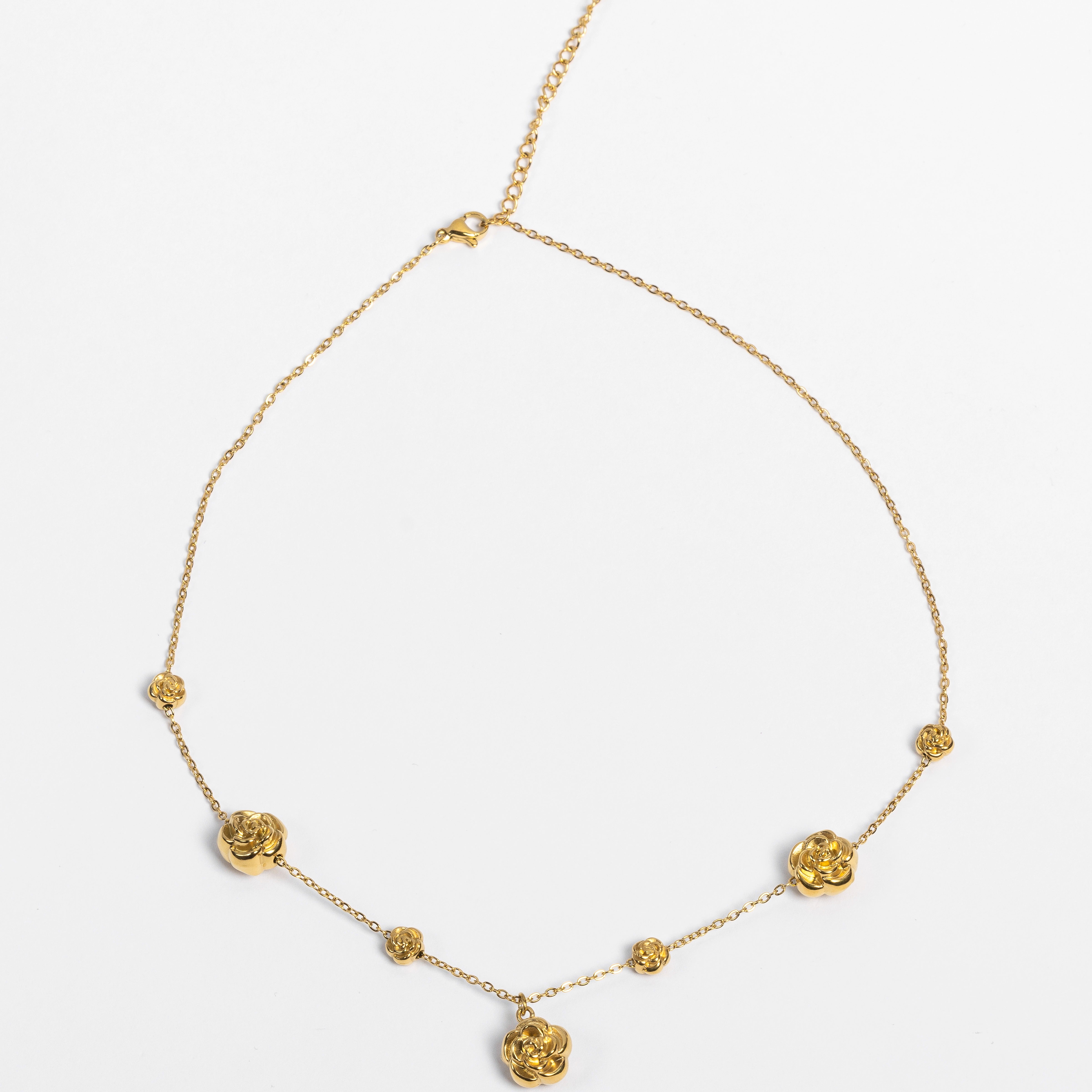 Collana Filo d’Oro e Rose d’Amore
