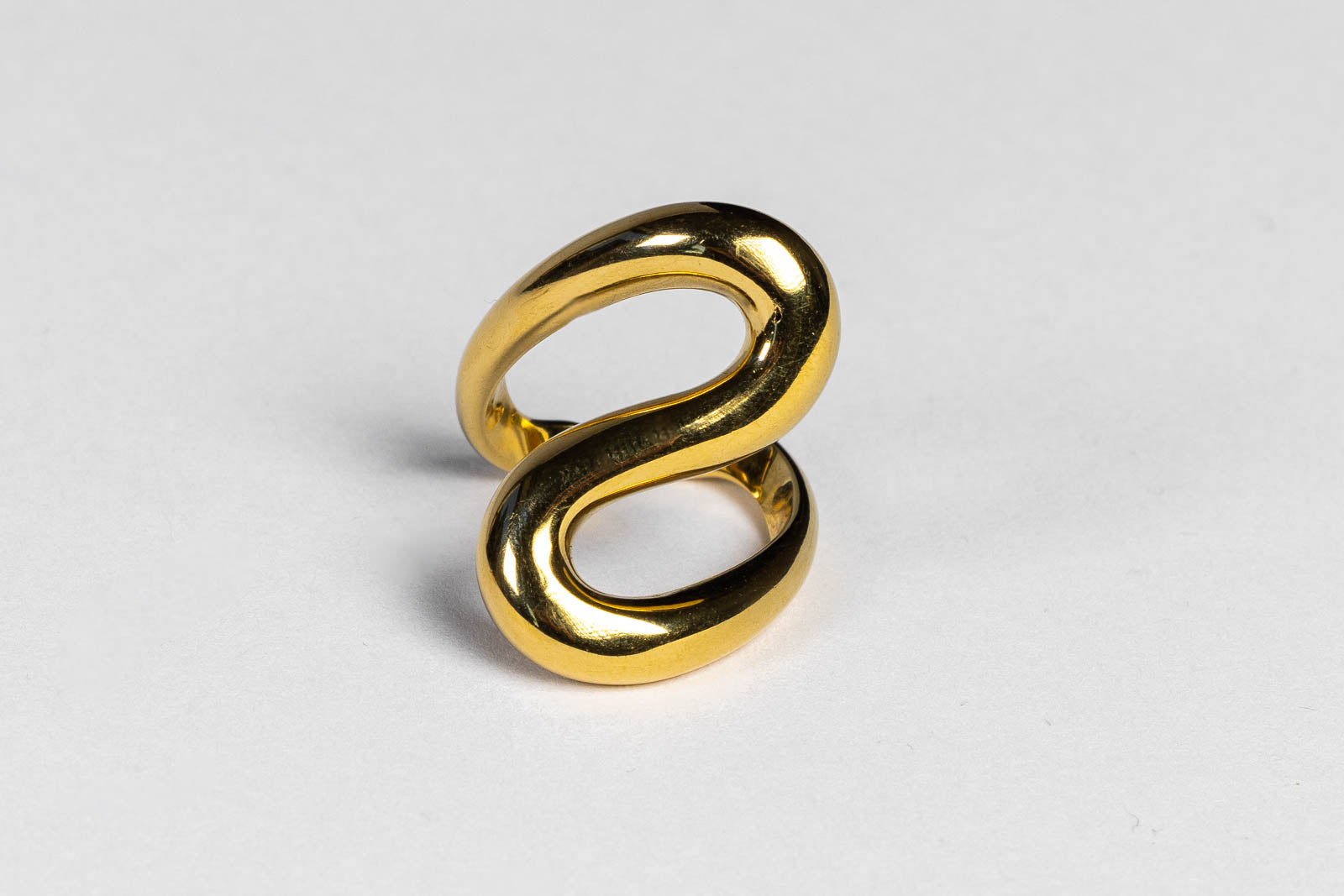 Anello Elvéra