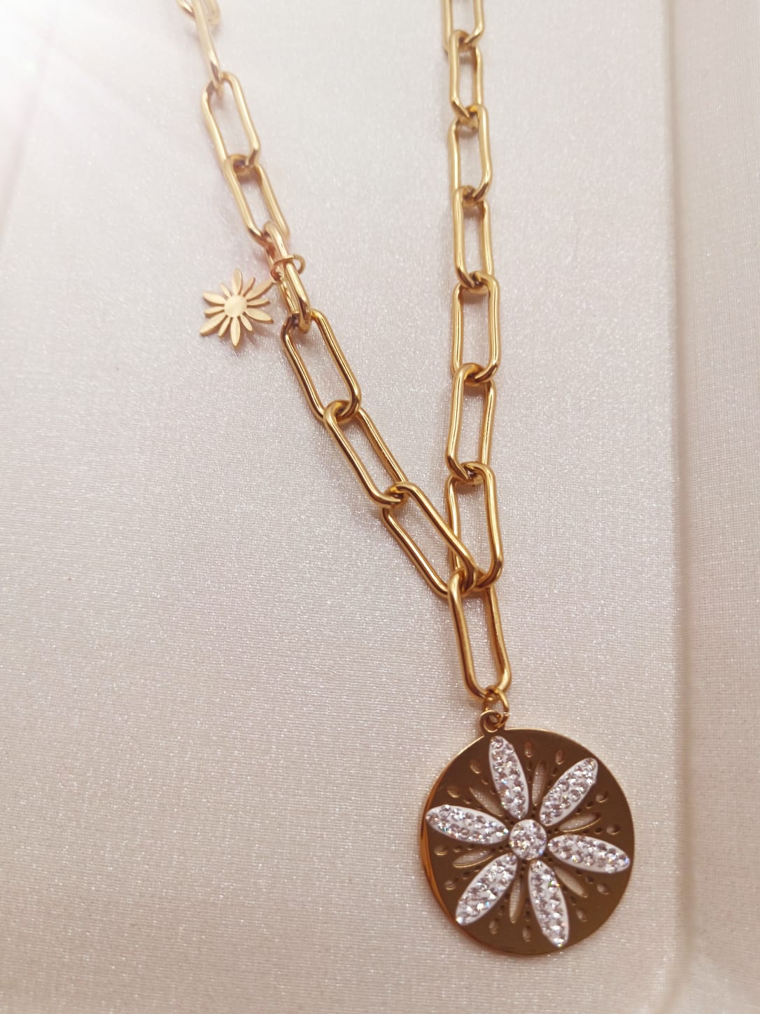 Collana Fiore Stellato