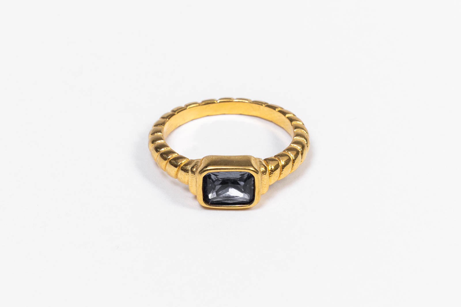 Anello Zaffiro con Pietra Blu